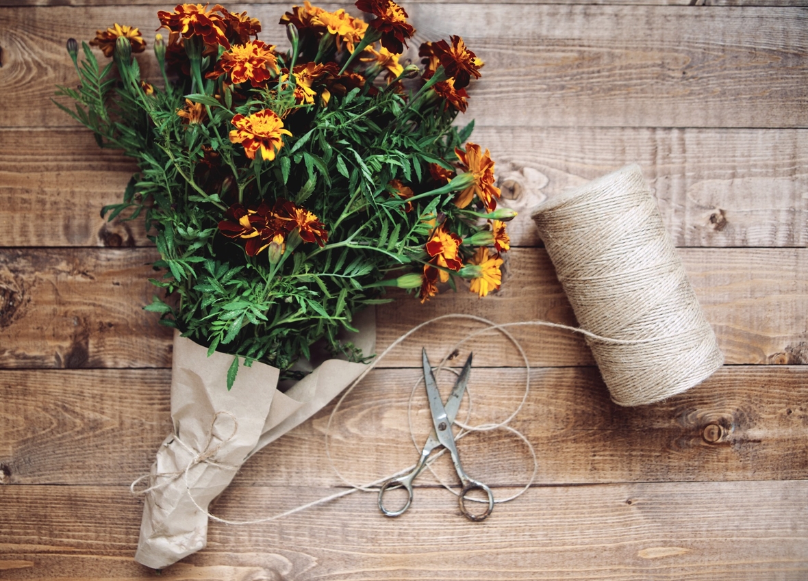 Blumen mit Zero Waste bestellen: Nachhaltige Schönheit ohne Abfall