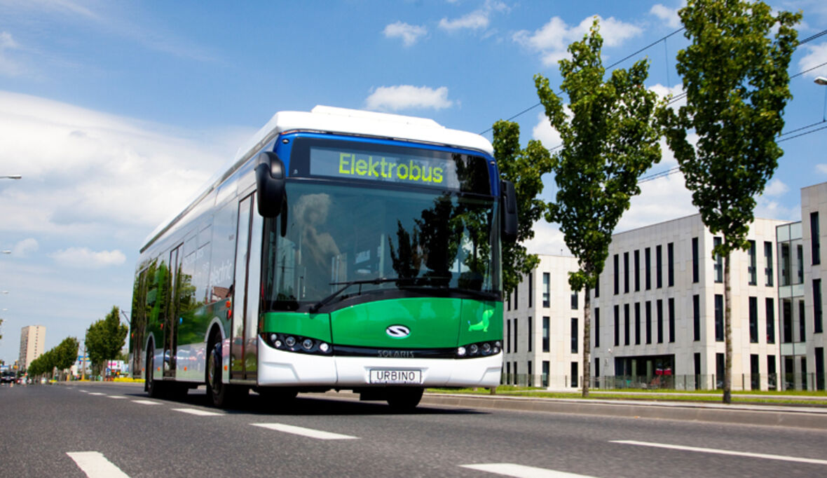 Linienbetrieb mit E-Bussen in Berlin startet 2015