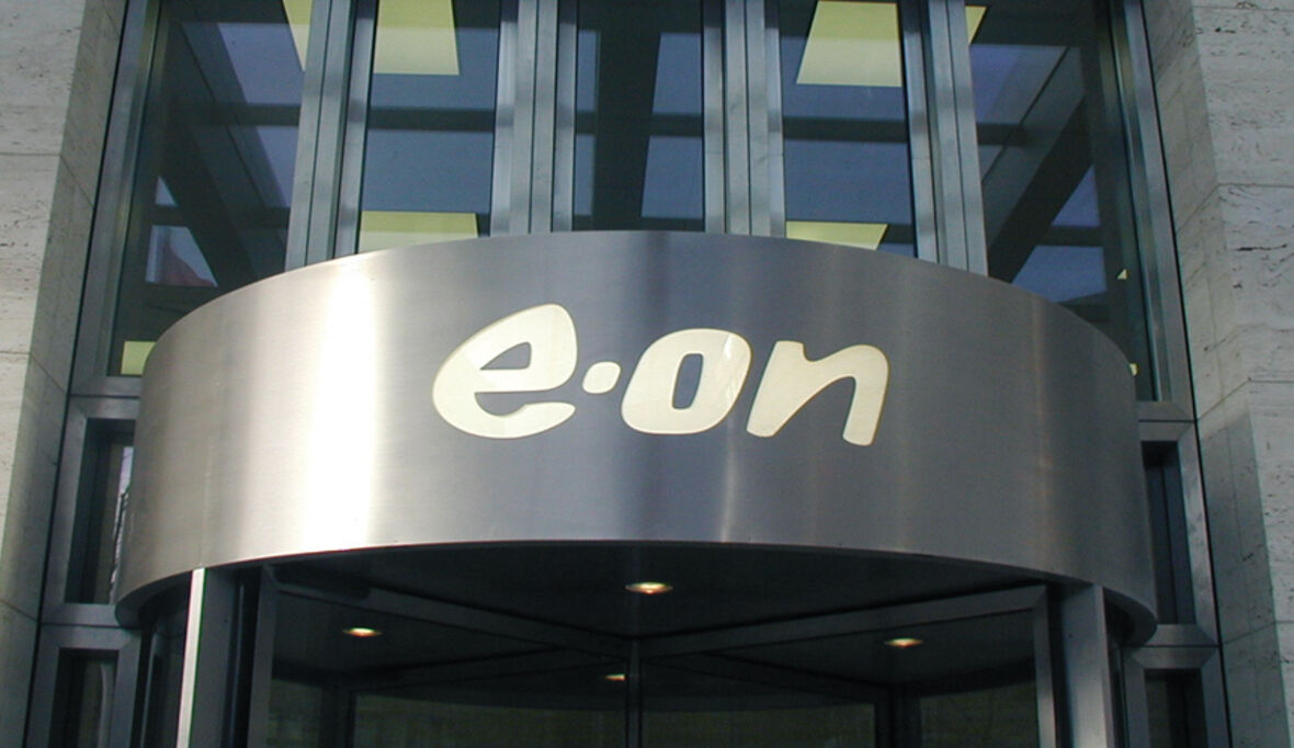 E.ON testet induktives Laden für Elektroautos in der Praxis