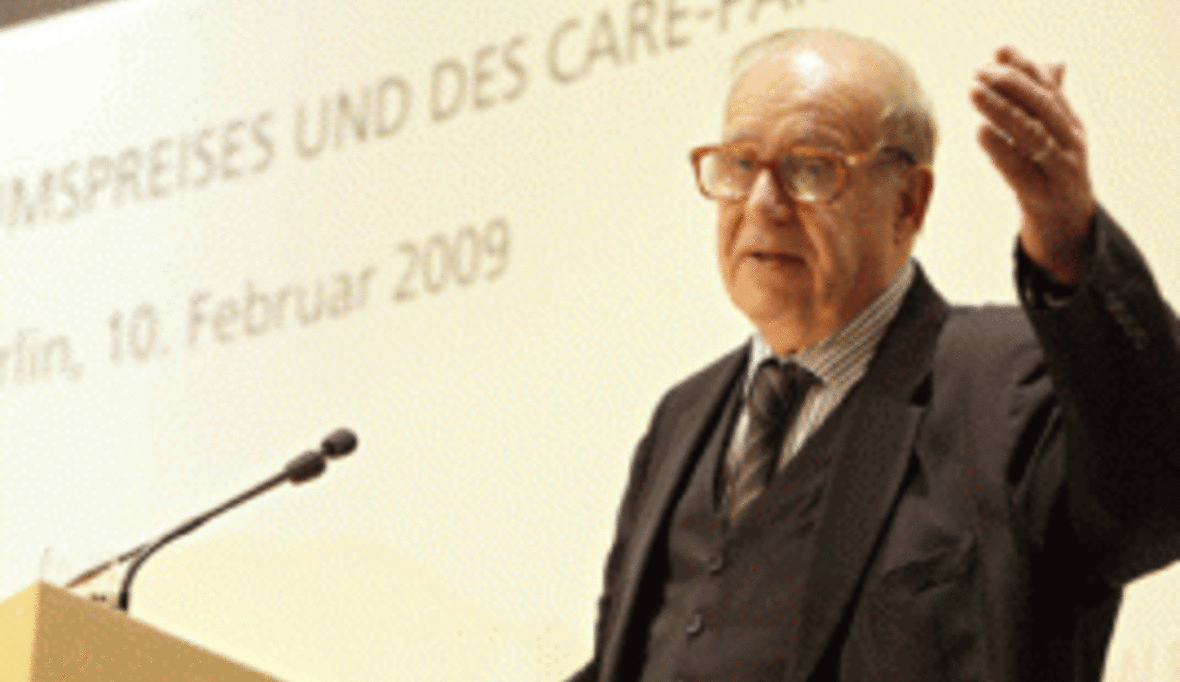 Jean Ziegler: "Die Stimme der Hungernden ist die Zivilgesellschaft"