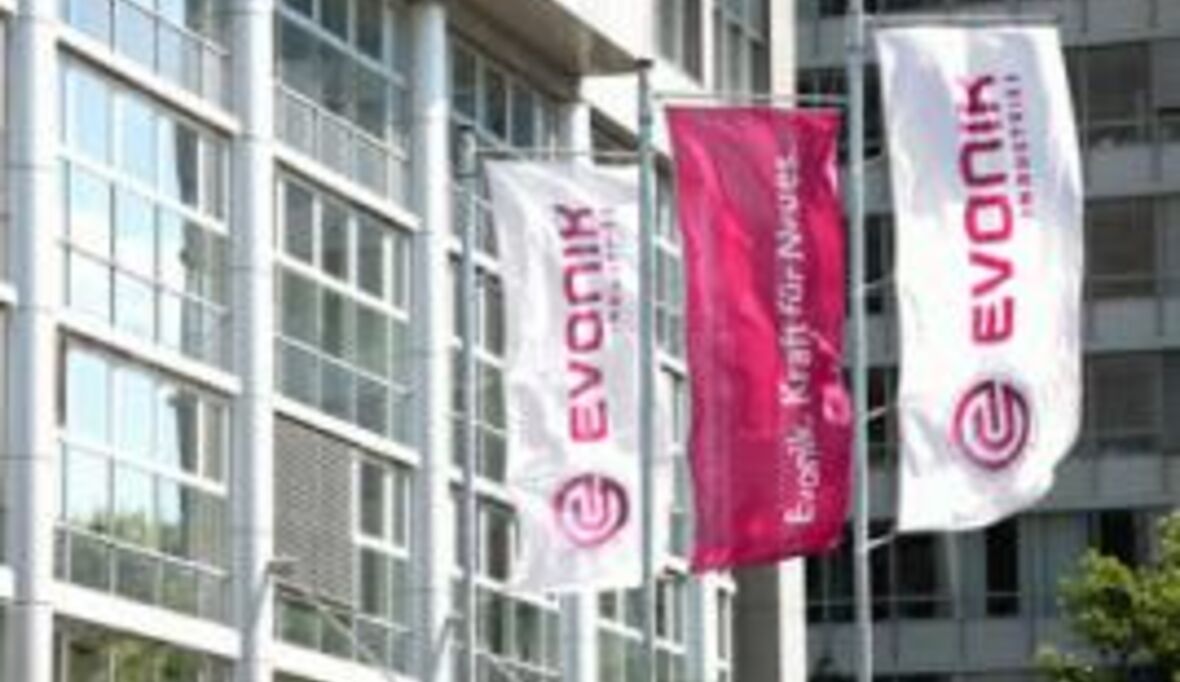 Evonik bringt Biokraftstoffkomponente der zweiten Generation auf den Markt